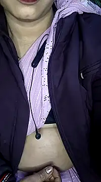 Snapshot of Simaran_bhabhi chatting on 01-19-25, 07:15 Simaran bhabhi online show from 01-19-25, 07:15