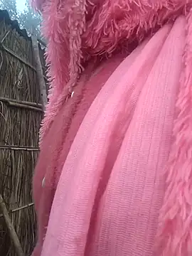 Snapshot of Simaran_bhabhi chatting on 01-28-25, 01:29 Simaran bhabhi online show from 01-28-25, 01:29