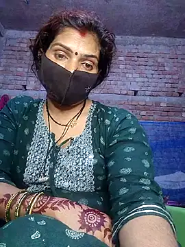 Snapshot of Simaran_bhabhi chatting on 03-06-25, 04:17 Simaran bhabhi online show from 03-06-25, 04:17