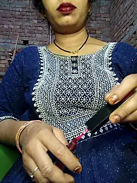Snapshot of Simaran_bhabhi chatting on 03-22-25, 03:53 Simaran bhabhi online show from 03-22-25, 03:53