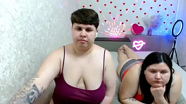 BeckyAndHellen online show from 02-19-25, 09:03