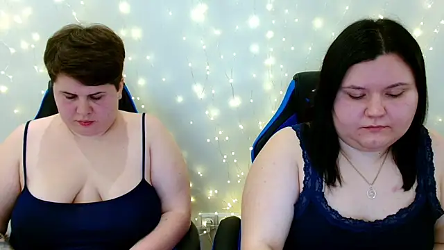 BeckyAndHellen online show from 12-22-25, 08:06