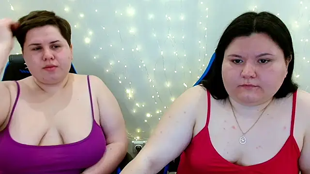 BeckyAndHellen online show from 04-29-26, 12:20