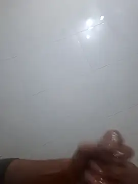 Snapshot of _BrownBoy_69_ chatting on 01-12-26, 05:51 BrownBoy 69 online show from 01-12-26, 05:51