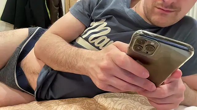 Snapshot of marguiabc chatting on 01-06-25, 10:47 marguiabc online show from 01-06-25, 10:47