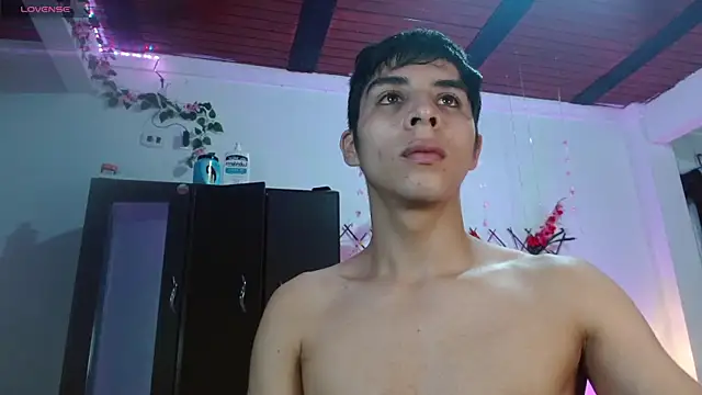 justin alexxx online show from 12-13-24, 06:16