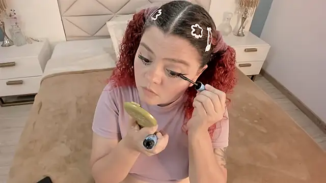 Snapshot of Twwiiggy chatting on 02-22-26, 08:07 Twwiiggy online show from 02-22-26, 08:07