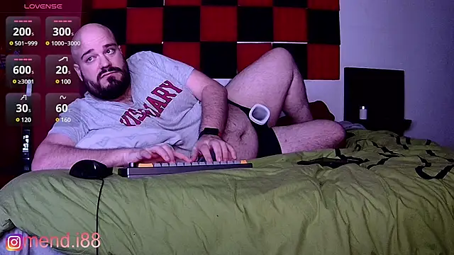 Snapshot of menditeta1 chatting on 12-17-24, 03:50 menditeta1 online show from 12-17-24, 03:50