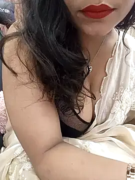 Divya girl online show from 08-02-26, 07:34