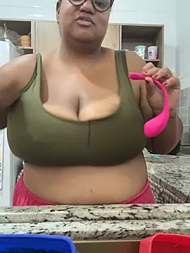 SweetLizzyBBW online show from 05-26-26, 01:23