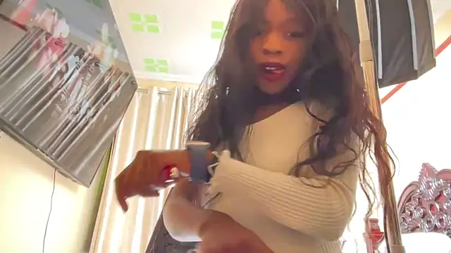 Snapshot of SexyAudreyFuck chatting on 11-11-25, 10:21 SexyAudreyFuck online show from 11-11-25, 10:21