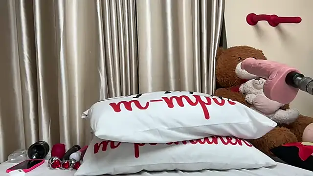 Snapshot of SexyAudreyFuck chatting on 11-21-25, 09:35 SexyAudreyFuck online show from 11-21-25, 09:35