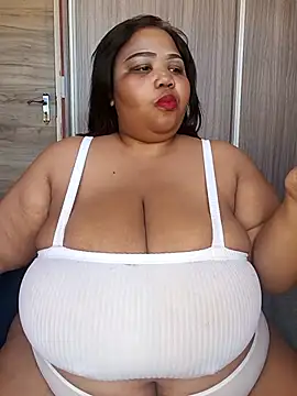 Snapshot of XXSEXYBBW94 chatting on 09-17-25, 06:15 XXSEXYBBW94 online show from 09-17-25, 06:15