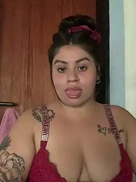 NenaRicaok online show from 02-16-25, 06:54