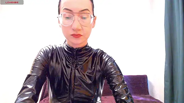 Xxx goddes xxX online show from 06-04-26, 07:36