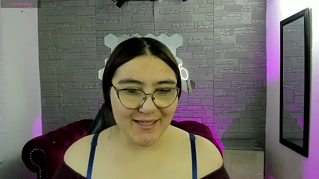 conniejames m online show from 10-21-25, 12:39