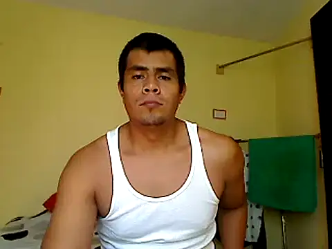 Snapshot of lozter345 chatting on 10-21-25, 08:42 lozter345 online show from 10-21-25, 08:42