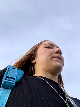 Snapshot of melody-dy chatting on 10-29-25, 09:49 melody-dy online show from 10-29-25, 09:49