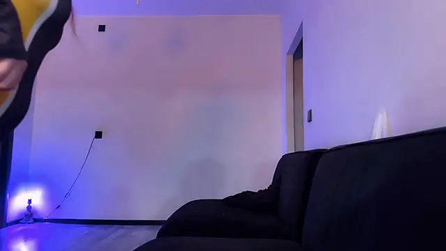 Snapshot of Chaptertoo chatting on 11-13-25, 08:08 Chaptertoo online show from 11-13-25, 08:08