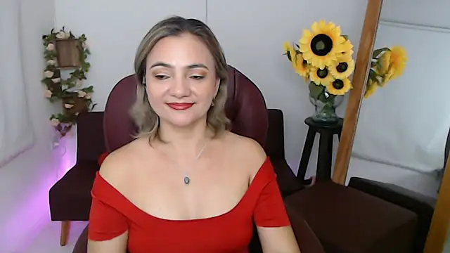 Snapshot of ana_milf chatting on 07-08-26, 01:59 ana milf online show from 07-08-26, 01:59
