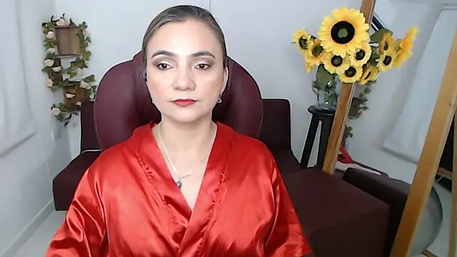 Snapshot of ana_milf chatting on 07-11-26, 02:53 ana milf online show from 07-11-26, 02:53