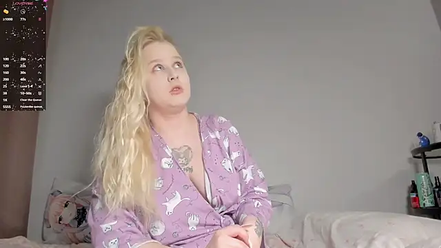 Snapshot of london6a6y chatting on 02-07-26, 01:04 london6a6y online show from 02-07-26, 01:04