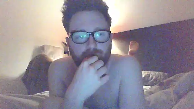 Snapshot of HotGinger9393 chatting on 01-08-25, 02:35 HotGinger9393 online show from 01-08-25, 02:35