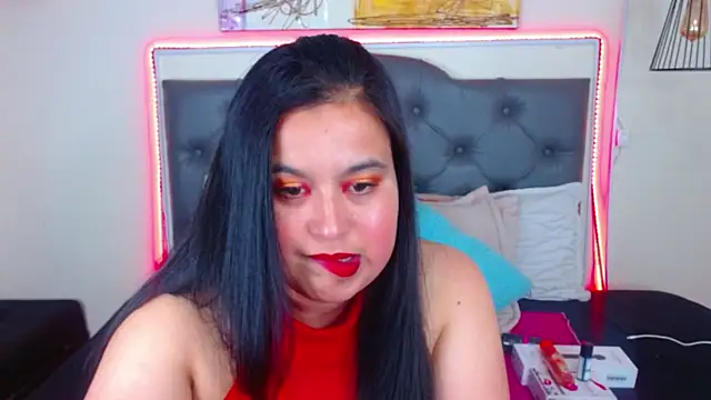 Snapshot of mia_xx1 chatting on 12-06-24, 04:25 mia xx1 online show from 12-06-24, 04:25