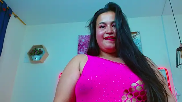 Snapshot of mia_xx1 chatting on 01-10-25, 02:35 mia xx1 online show from 01-10-25, 02:35
