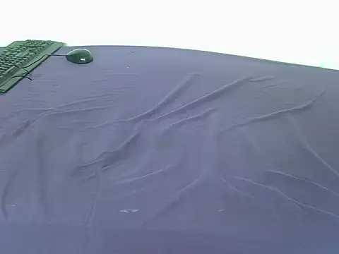 Snapshot of laetitia_ chatting on 01-06-26, 01:37 laetitia online show from 01-06-26, 01:37