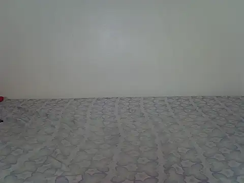 Snapshot of laetitia_ chatting on 03-03-26, 01:28 laetitia online show from 03-03-26, 01:28