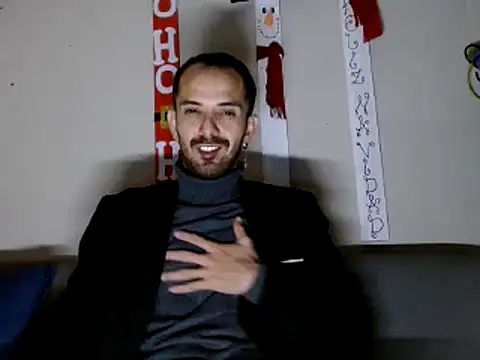 Tomas Tylor online show from 12-22-24, 03:22