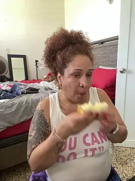 Snapshot of ladycreamypr2 chatting on 03-03-26, 04:35 ladycreamypr2 online show from 03-03-26, 04:35