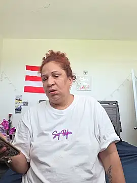 ladycreamypr2 online show from 06-06-26, 04:44