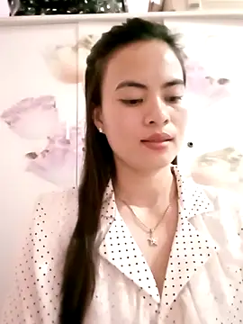 Snapshot of NgocQuyen2K chatting on 03-23-25, 08:04 NgocQuyen2K online show from 03-23-25, 08:04