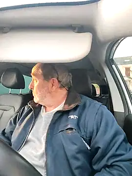 gillou1234 online show from 11-10-25, 07:29