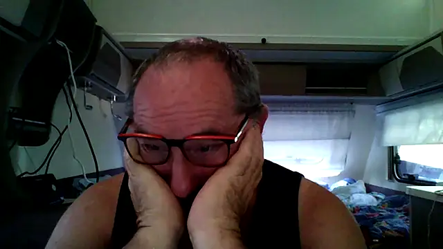 gillou1234 online show from 07-28-26, 03:21