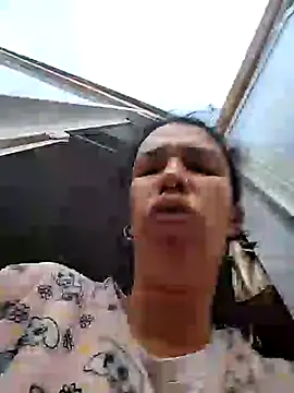 Snapshot of rebekka_simpson chatting on 02-18-25, 11:44 rebekka simpson online show from 02-18-25, 11:44