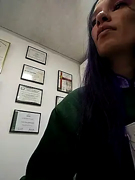 Snapshot of rebekka_simpson chatting on 03-20-26, 02:11 rebekka simpson online show from 03-20-26, 02:11