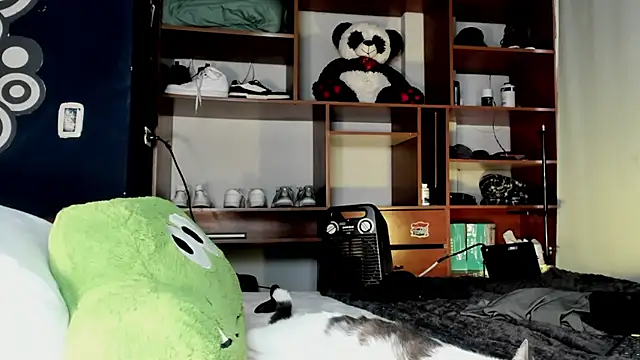 Teo skinny online show from 07-24-26, 05:33