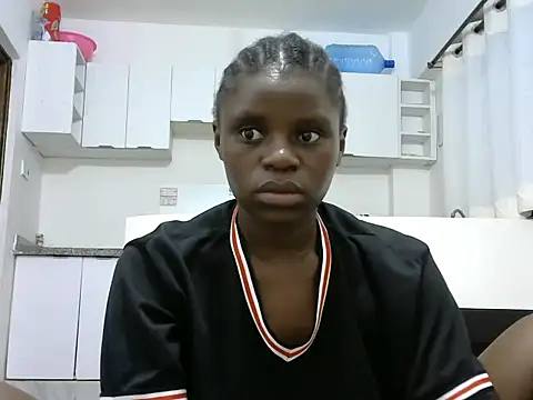 hottgirlval online show from 03-18-26, 11:52