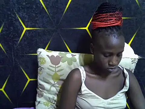 Snapshot of Spicey_diana chatting on 02-25-25, 11:44 Spicey diana online show from 02-25-25, 11:44