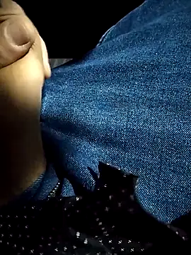 Snapshot of A_man_in_public chatting on 03-02-26, 08:59 A man in public online show from 03-02-26, 08:59