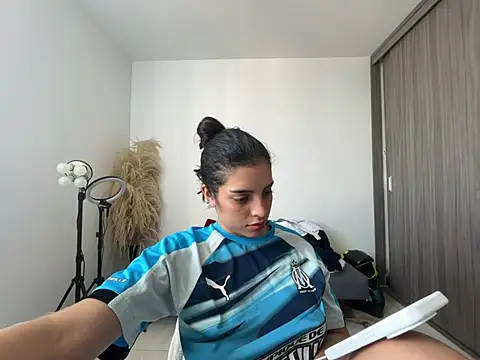 dakota le online show from 07-22-26, 01:58