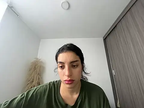 dakota le online show from 07-23-26, 02:37