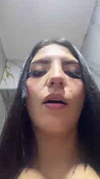 Snapshot of alexia_aitanaa_ chatting on 05-21-26, 08:16 alexia aitanaa online show from 05-21-26, 08:16