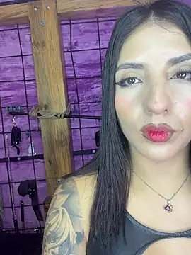 alexia aitanaa  online show from 07-12-26, 02:35