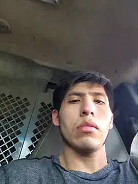 Snapshot of Jonathan100pre chatting on 03-06-26, 09:55 Jonathan100pre online show from 03-06-26, 09:55