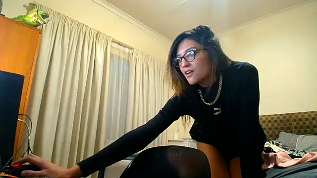 karmicQueen669 online show from 07-30-26, 06:29