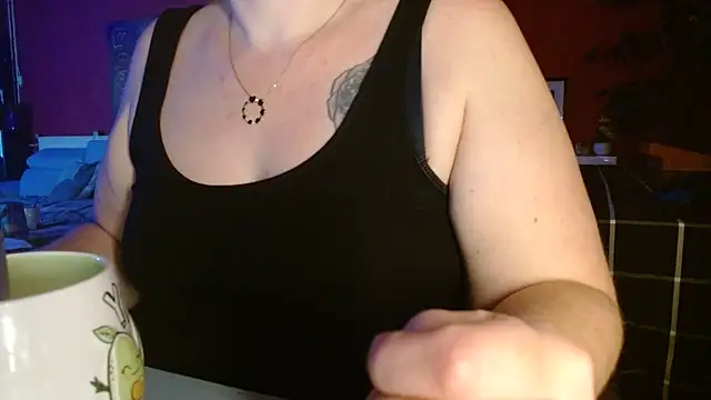 cruellaculdenfer67 online show from 11-28-25, 09:50